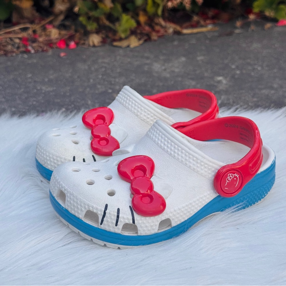 Toddler Hello Kitty Crocs